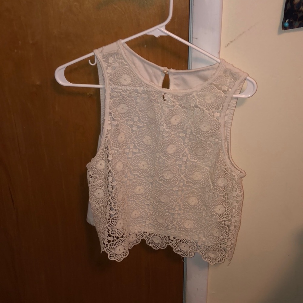 Cropped tank